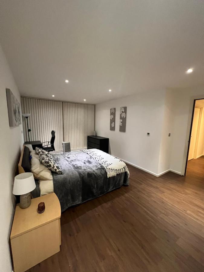 Royal Victoria Flat2 Appartamento Londra Esterno foto